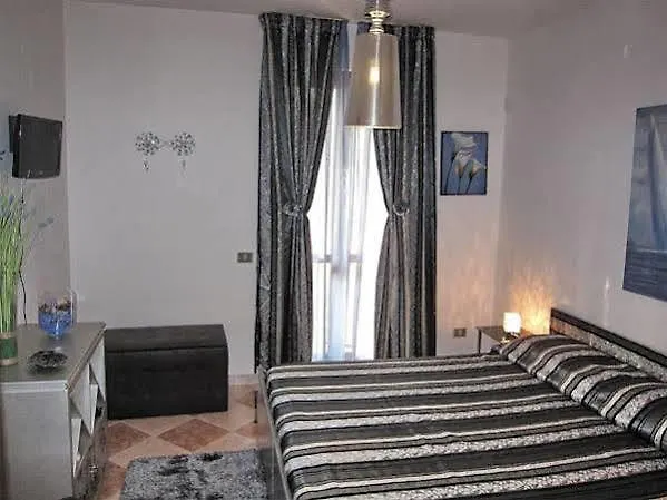 Magralu 2 B&B Alghero 3*,  Italië